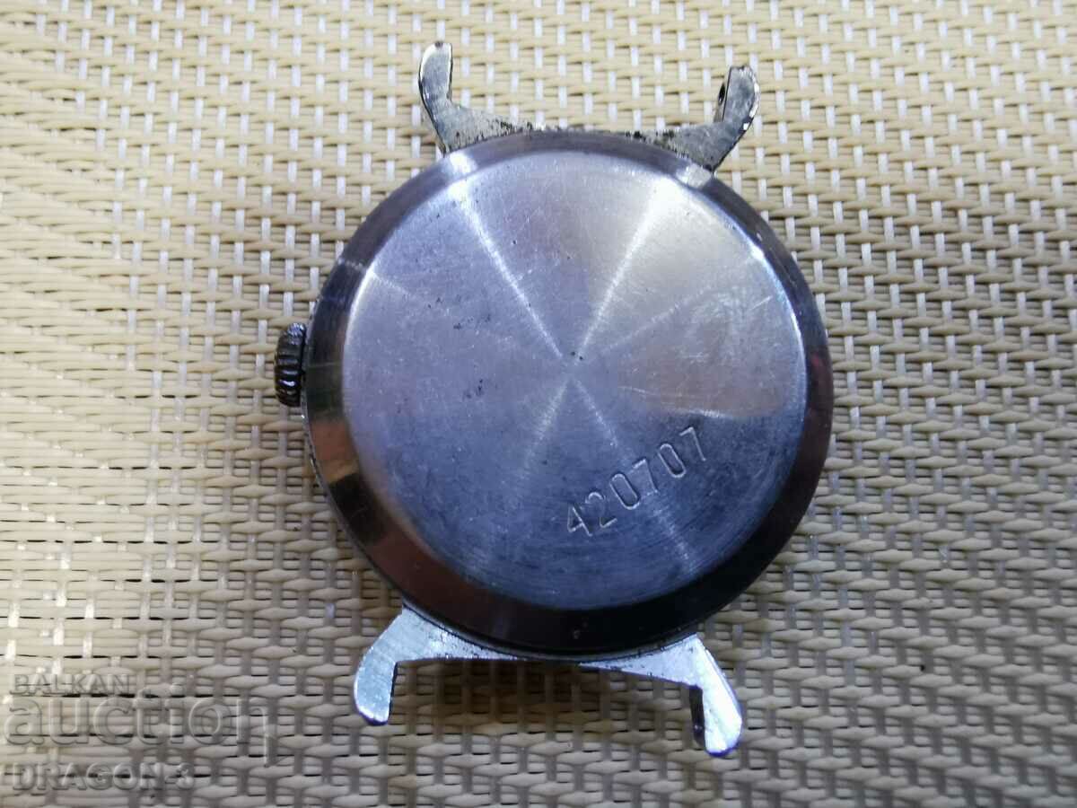 VICTORIE cu preț 10.00 BGN | € 5.11 VICTORIE cu preț 10.00 BGN | € 5.11