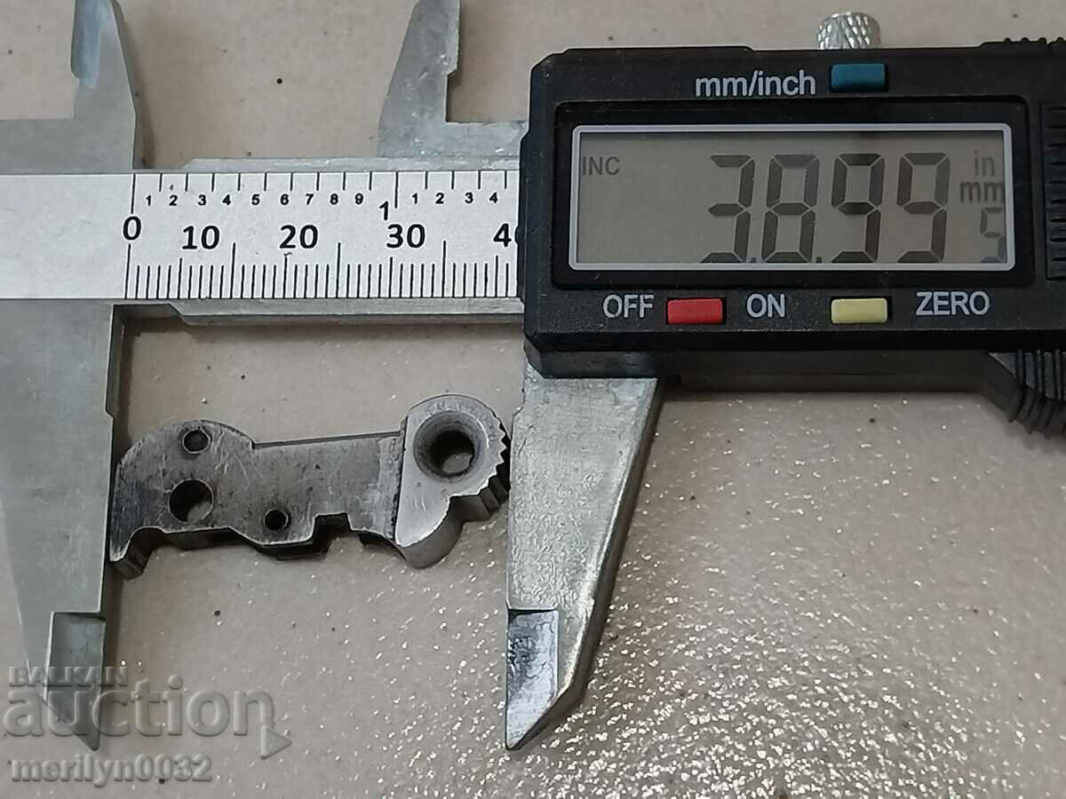 Wehrmacht WW2 Walter PP pistol hammer part detail - 5 Wehrmacht WW2 Walter PP pistol hammer part detail - 5