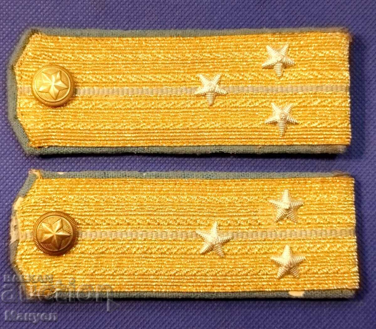 Military epaulettes junior officer BNA.