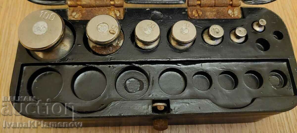 Soca weights for collectors with price 25.00 BGN | € 12.78 Soca weights for collectors with price 25.00 BGN | € 12.78