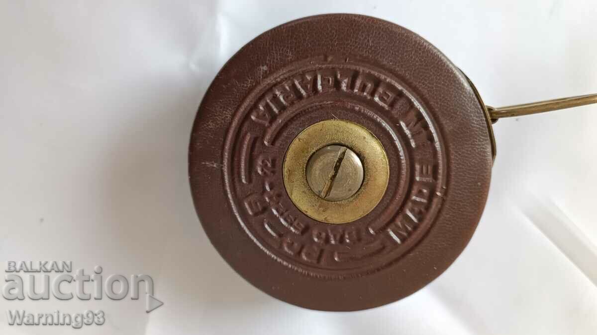 Auction Old Bulgarian industrial tape measure - 5 meters - RPGP Sofia Auction Old Bulgarian industrial tape measure - 5 meters - RPGP Sofia