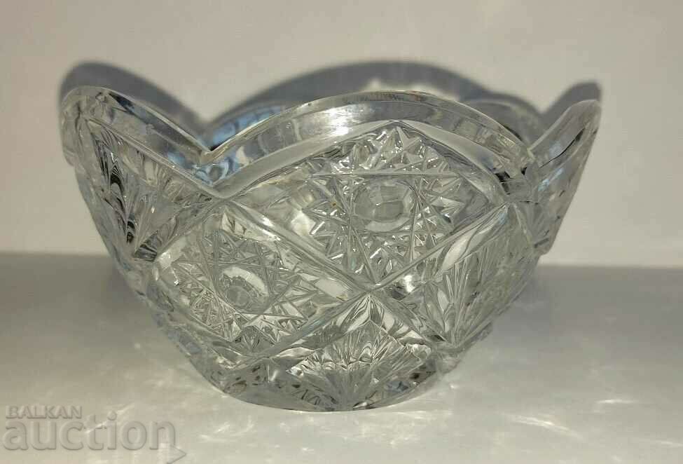 Аукцион . КРИСТАЛНА КУПА ЗАХАРНИЦА БОНБОНИЕРА В ПЕРФЕКТНО СЪСТОЯНИЕ Аукцион . КРИСТАЛНА КУПА ЗАХАРНИЦА БОНБОНИЕРА В ПЕРФЕКТНО СЪСТОЯНИЕ