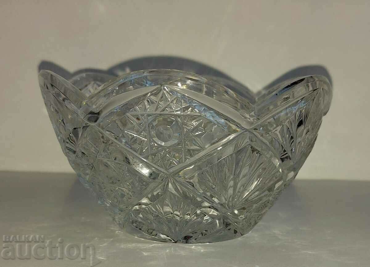 . КРИСТАЛНА КУПА ЗАХАРНИЦА БОНБОНИЕРА В ПЕРФЕКТНО СЪСТОЯНИЕ - 6 . КРИСТАЛНА КУПА ЗАХАРНИЦА БОНБОНИЕРА В ПЕРФЕКТНО СЪСТОЯНИЕ - 6