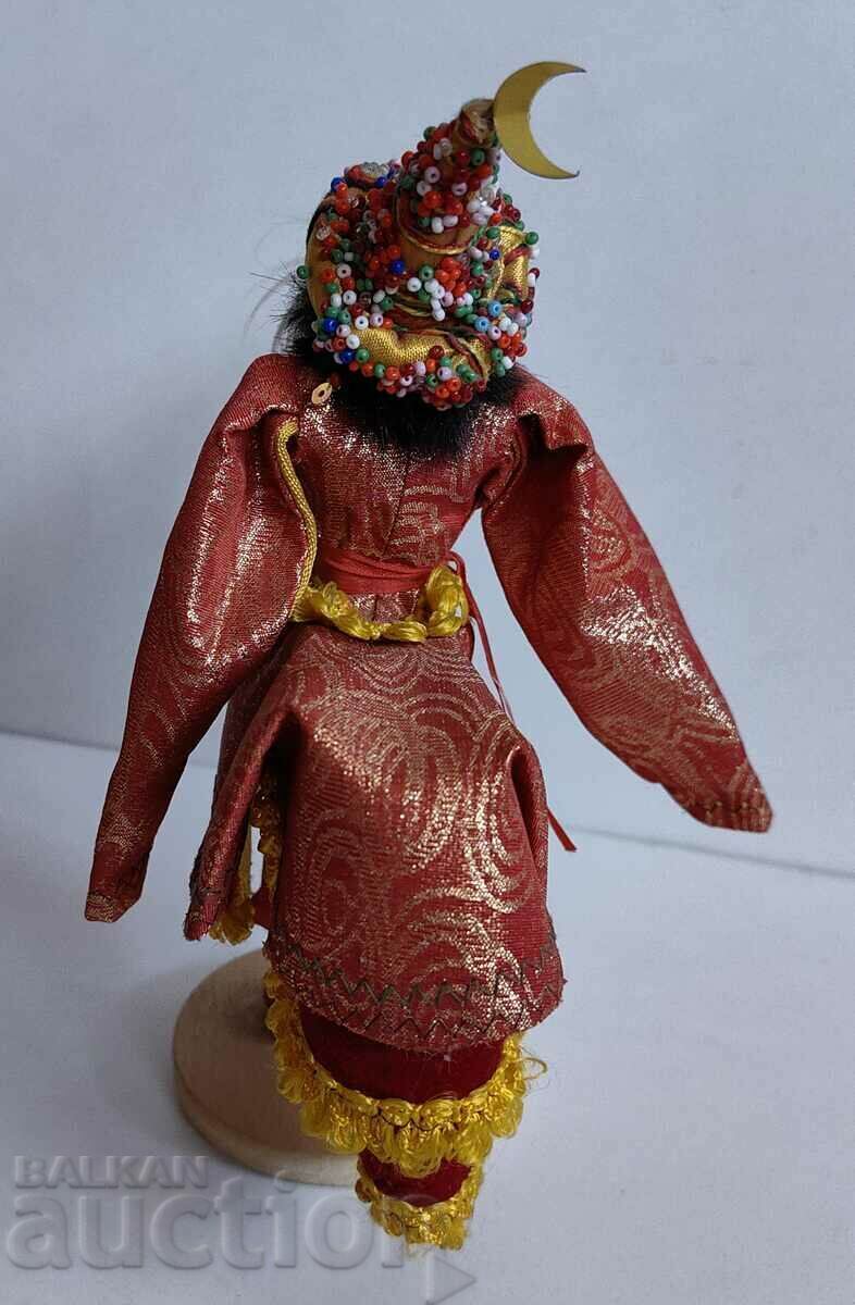 . СОЦ ПОЛСКА СУВЕНИРНА ИГРАЧКА КОН ЕЗДАЧ КОННИК ЕТИКЕТ - 5 . СОЦ ПОЛСКА СУВЕНИРНА ИГРАЧКА КОН ЕЗДАЧ КОННИК ЕТИКЕТ - 5