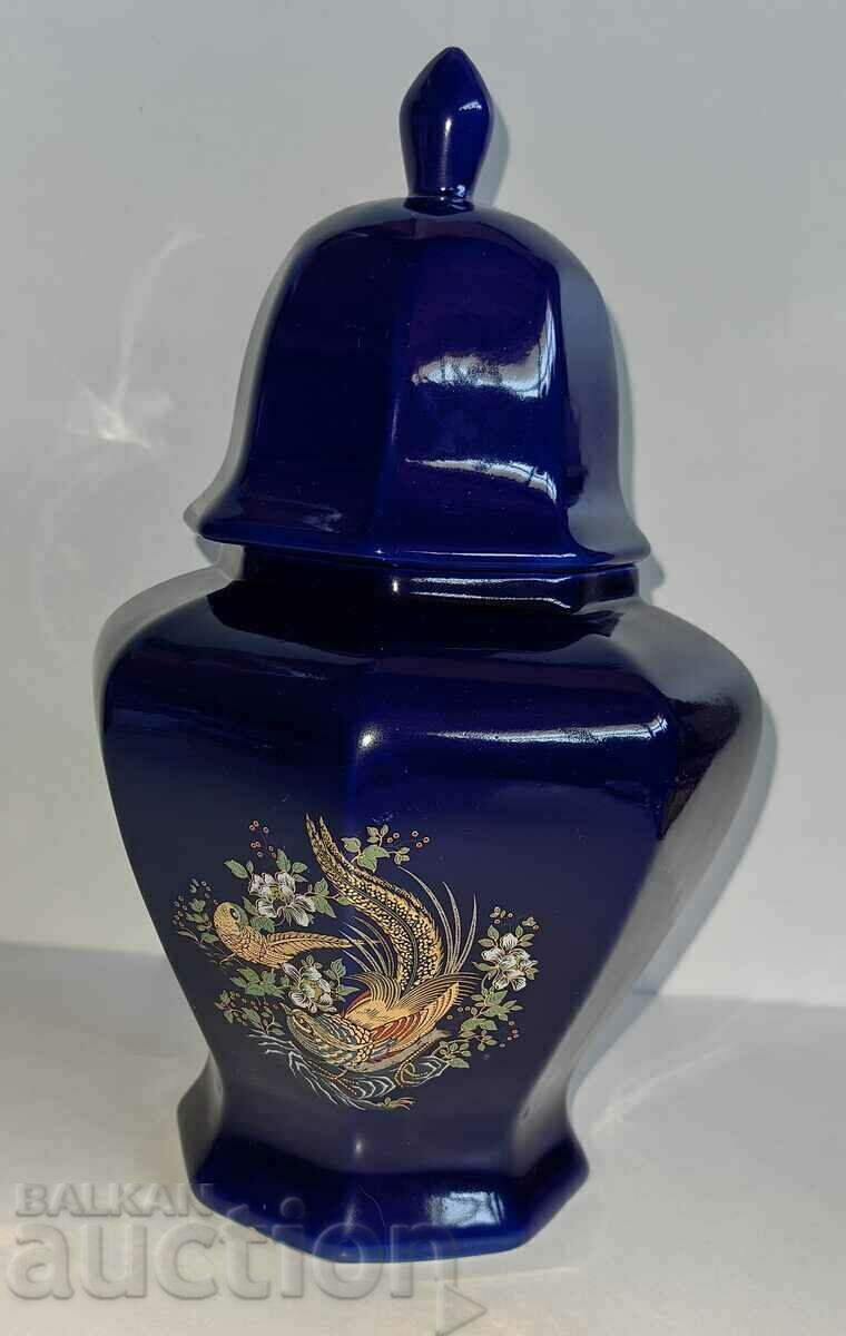 . ITALIAN PORCELAIN URN JAR VASE COBALT BLUE with price 65.00 BGN | € 33.23 . ITALIAN PORCELAIN URN JAR VASE COBALT BLUE with price 65.00 BGN | € 33.23