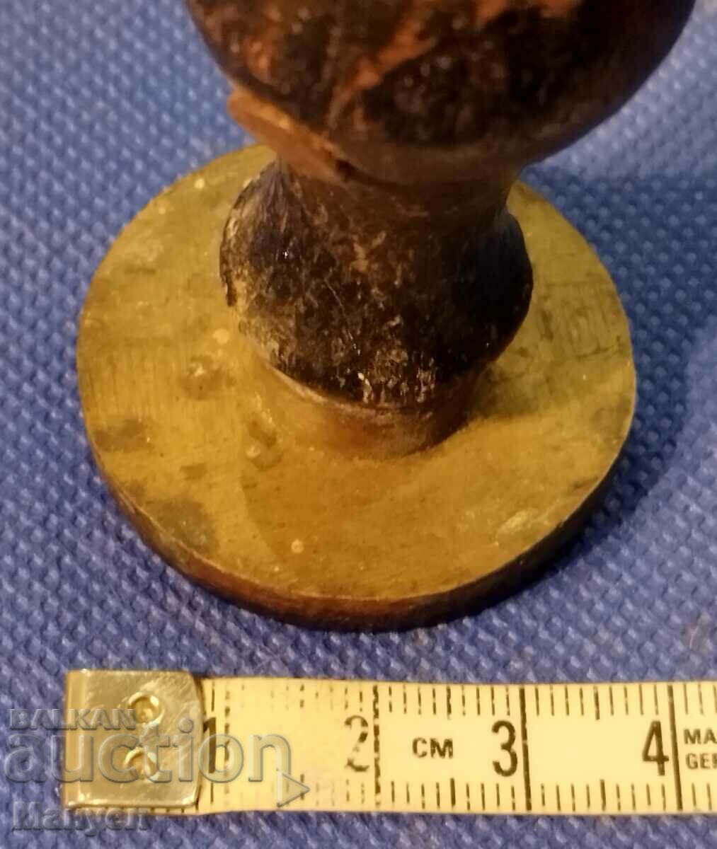 Auction Old royal, ecclesiastical seal. Auction Old royal, ecclesiastical seal.