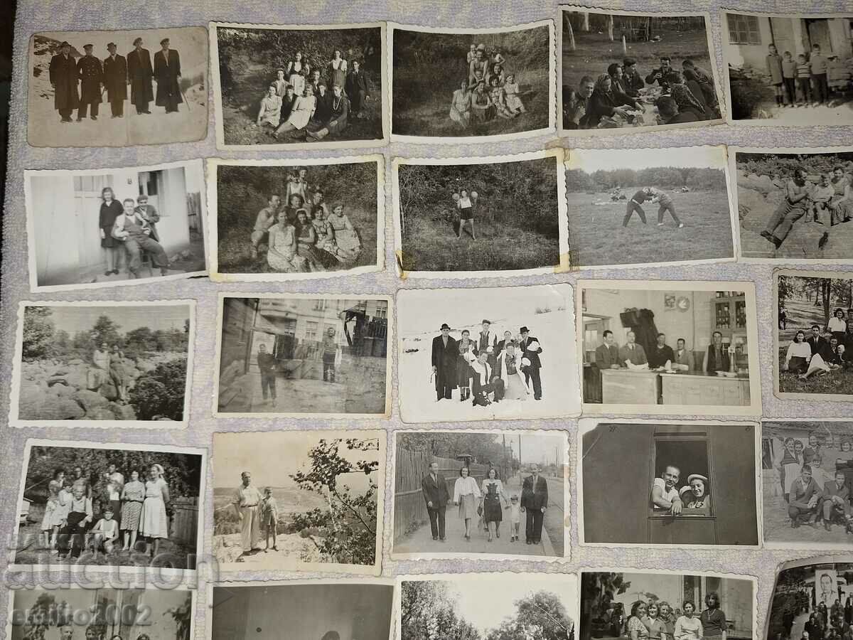 Стари снимки 12 с цена 2.00 лв. | € 1.02