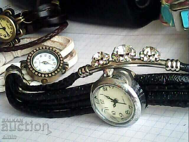 Auction Lot 4 mains work without batteries Auction Lot 4 mains work without batteries