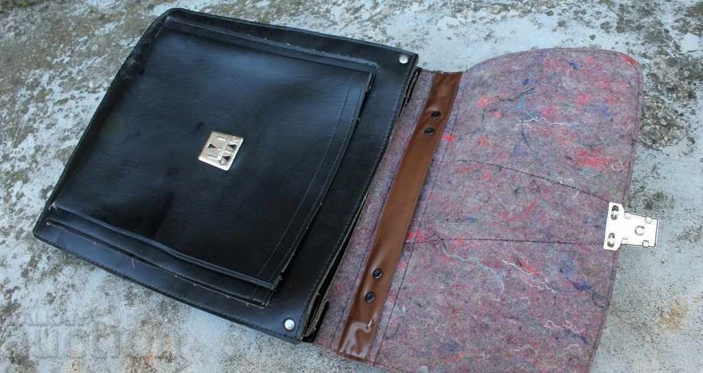 , LARGE OLD LEATHER BAG TABLET HI - 6 , LARGE OLD LEATHER BAG TABLET HI - 6