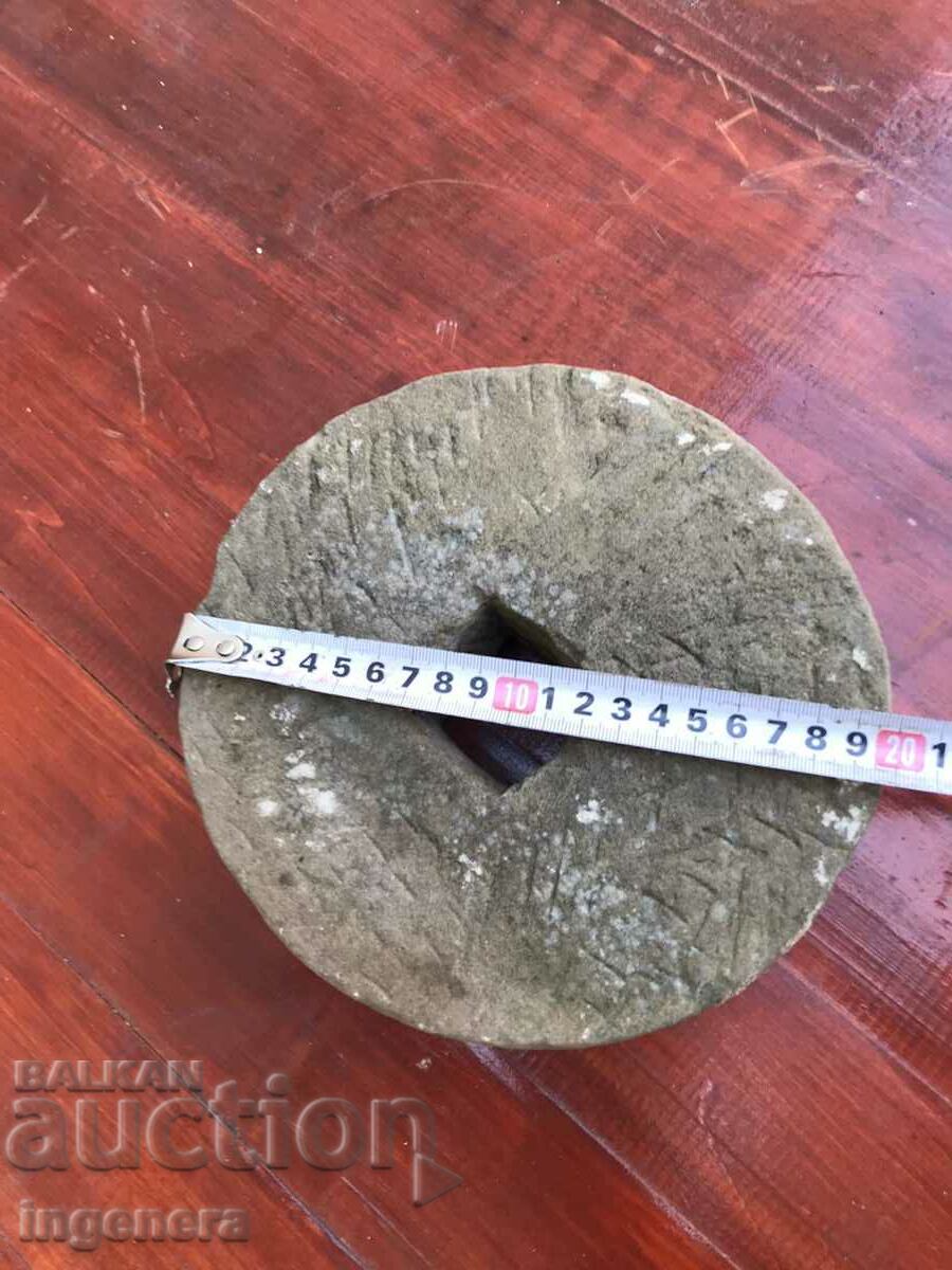 Auction GRINDER STONE ANTIQUE FOR SHARPENING NATURAL Auction GRINDER STONE ANTIQUE FOR SHARPENING NATURAL