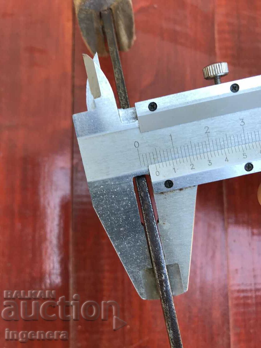 KNIFE SHARP HAND TOOL - 5 KNIFE SHARP HAND TOOL - 5