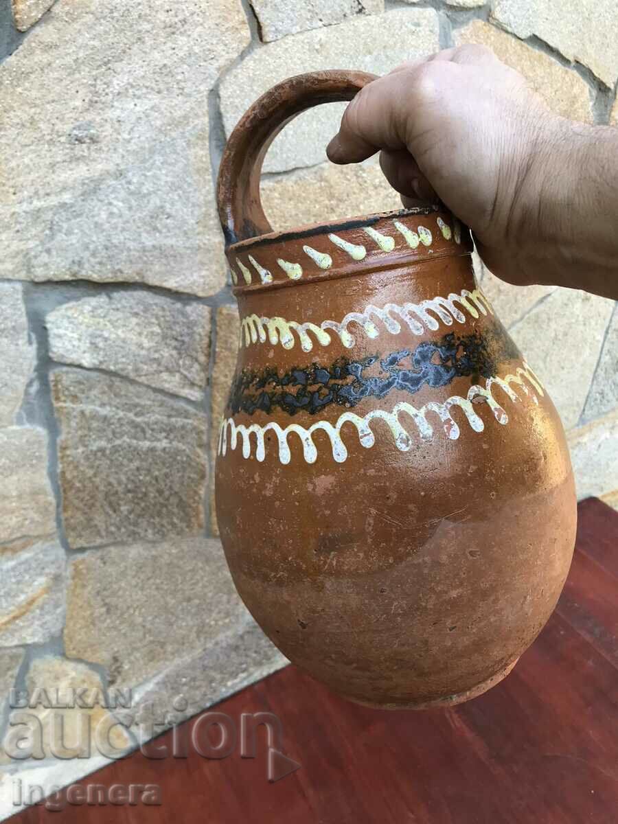 Delivery of OLD POTTERY HAND HANDLE- No. 4 Delivery of OLD POTTERY HAND HANDLE- No. 4