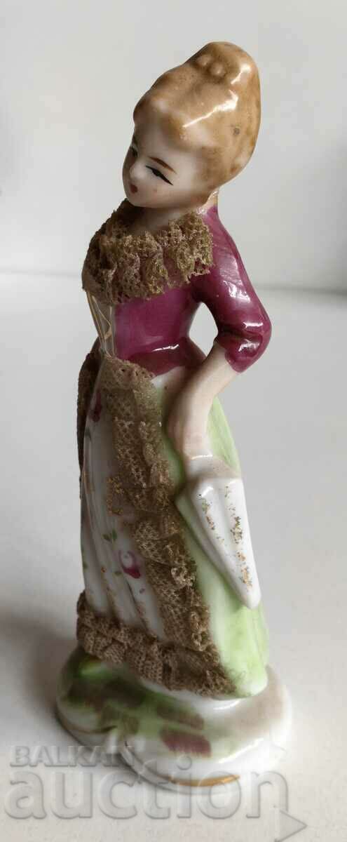 . WOMAN WITH UMBRELLA MARKED PORCELAIN FIGURE STATUETTE HEALTH with price 9.00 BGN | € 4.60 . WOMAN WITH UMBRELLA MARKED PORCELAIN FIGURE STATUETTE HEALTH with price 9.00 BGN | € 4.60