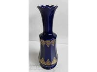 . ECHT COBALT 22 CARAT GOLD HANDMADE PORCELAIN VASE