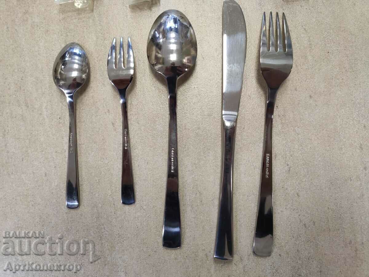 Delivery of Cutlery forks spoons knives fork spoon knife 30 Delivery of Cutlery forks spoons knives fork spoon knife 30