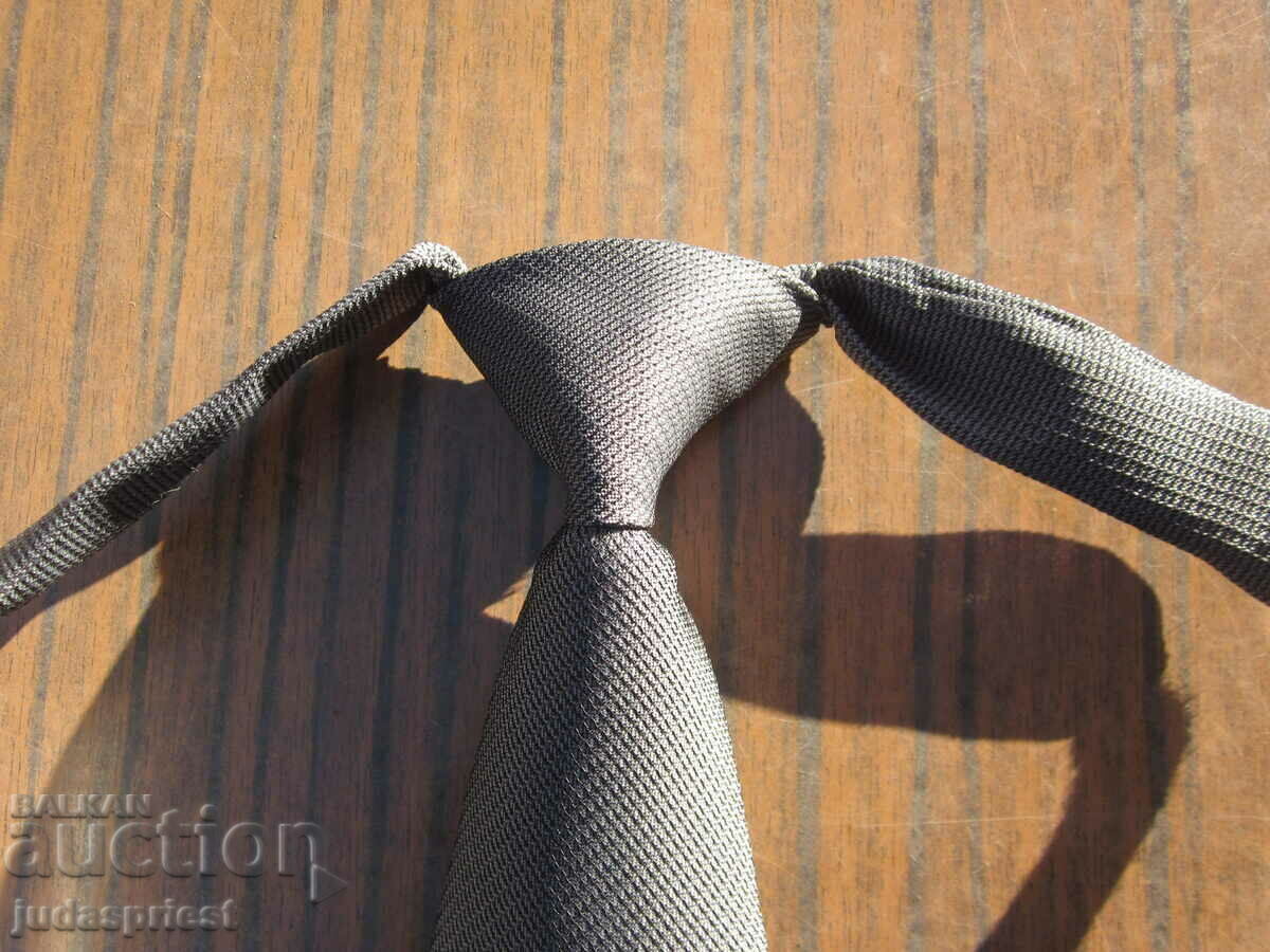 Παράδοση Βουλγαρική γραβάτα για στολή αστυνομικών και πυροσβεστών Παράδοση Βουλγαρική γραβάτα για στολή αστυνομικών και πυροσβεστών