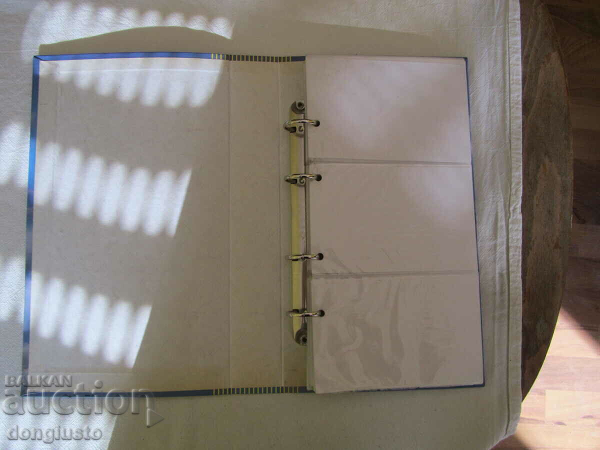 Άλμπουμ φωτογραφιών με τιμή 5.00 BGN | € 2.56 Άλμπουμ φωτογραφιών με τιμή 5.00 BGN | € 2.56