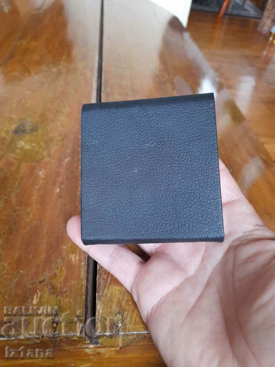 Camel snuffbox - 6 Camel snuffbox - 6