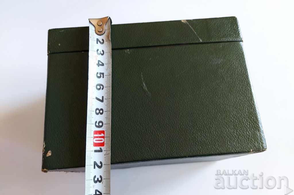 Auction . ZENITH CAMERA SOCKET CASE Auction . ZENITH CAMERA SOCKET CASE