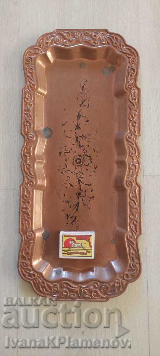 Auction A tray of honey Auction A tray of honey