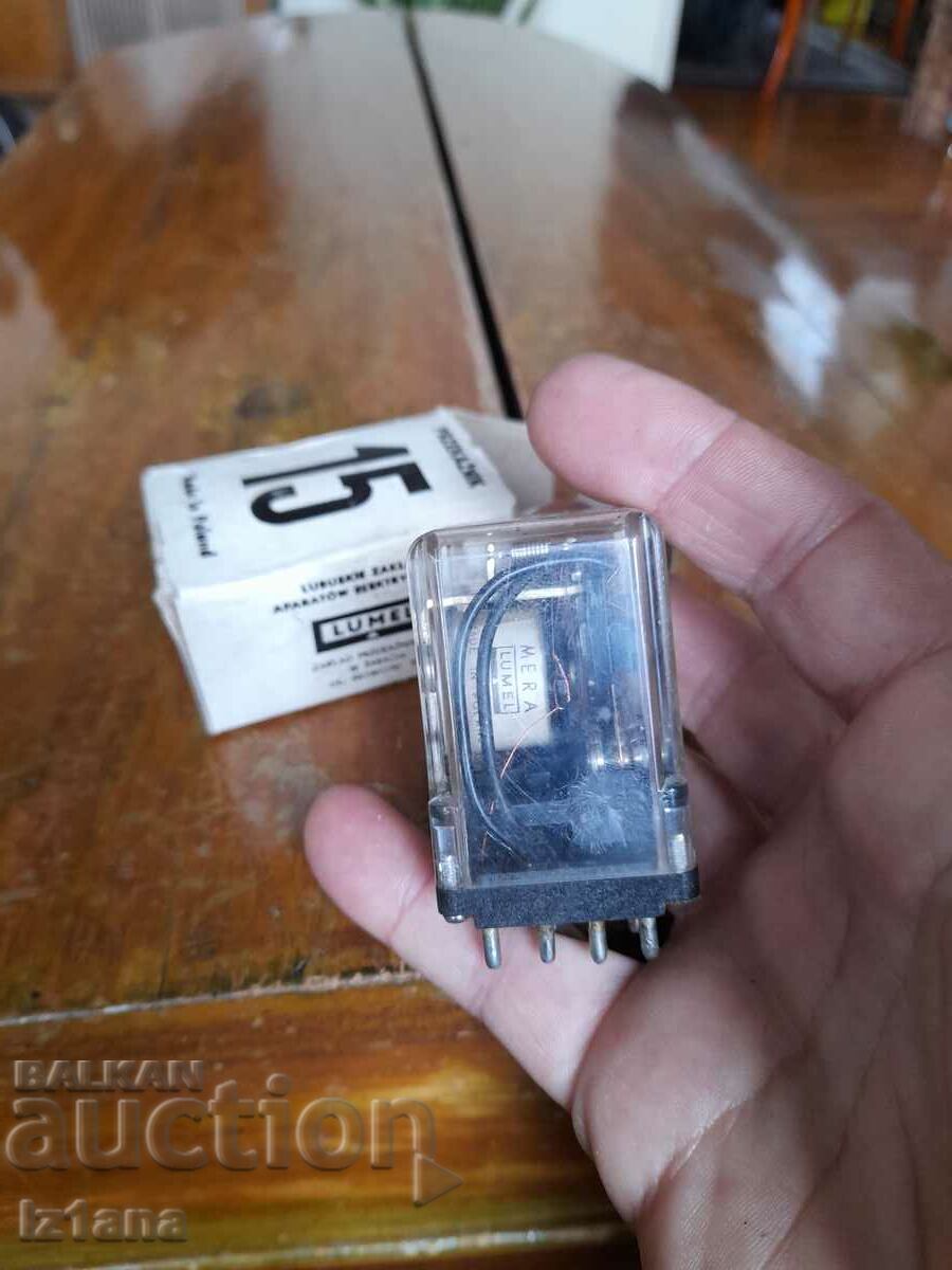 Delivery of Old Przekaznik R15 4PDT 10A relay Delivery of Old Przekaznik R15 4PDT 10A relay