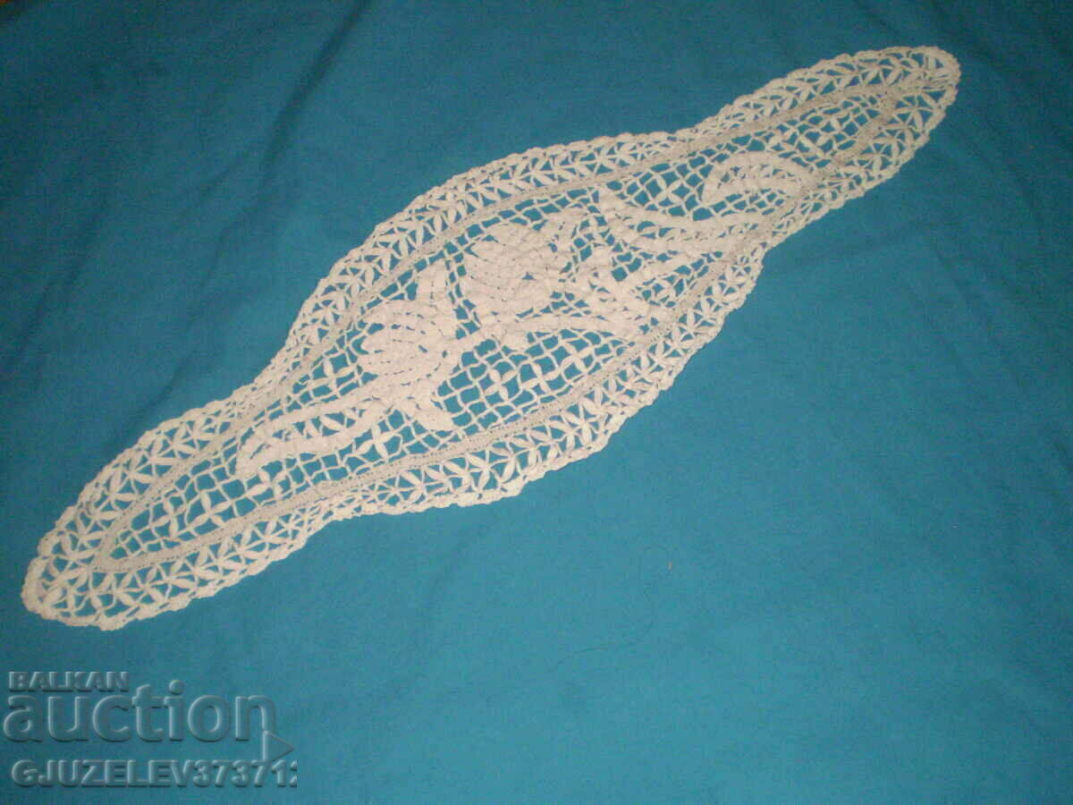 19th century crocheted tablecloth tea towel - 5 19th century crocheted tablecloth tea towel - 5