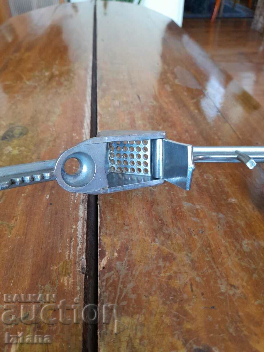 Old aluminum garlic press - 5