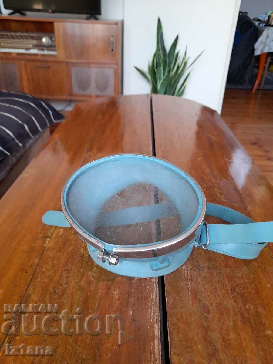 Old diving mask, swimming mask