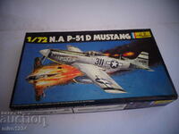 BZC 1/72 HELLER MUSTANG AIRPLANE ASSEMBLY MODEL TOY