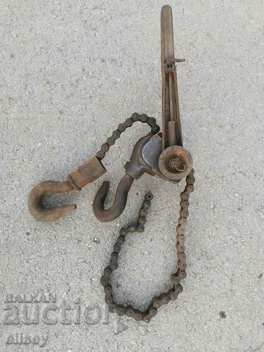 Hand chain winch