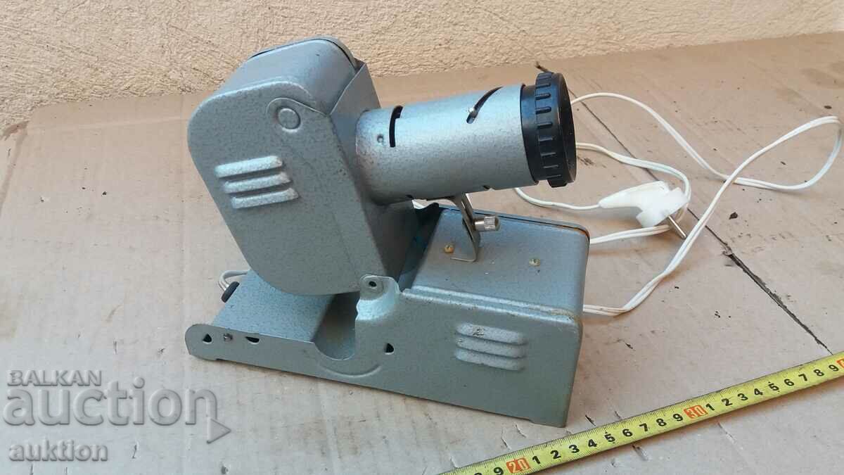 Delivery of SOC. PROJECTION APPARATUS Delivery of SOC. PROJECTION APPARATUS