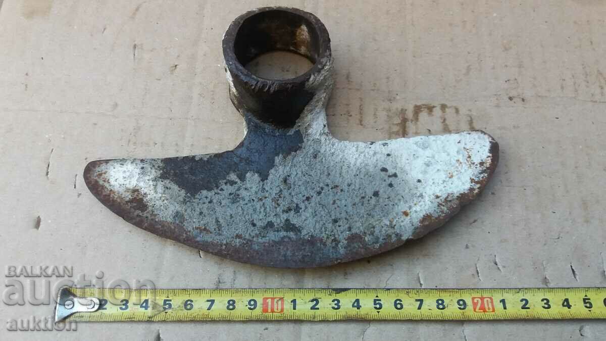 Delivery of A MASSIVE HOE