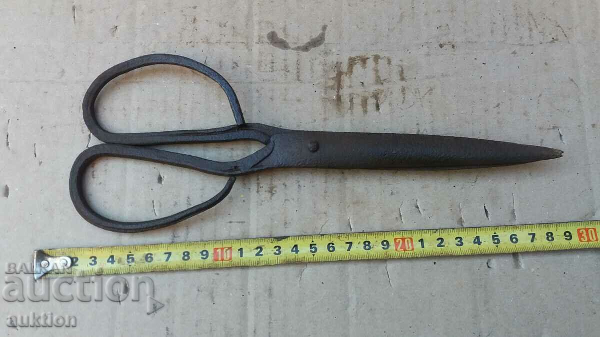 FORGED RENAISSANCE SCISSORS with price 16.99 BGN | € 8.69 FORGED RENAISSANCE SCISSORS with price 16.99 BGN | € 8.69