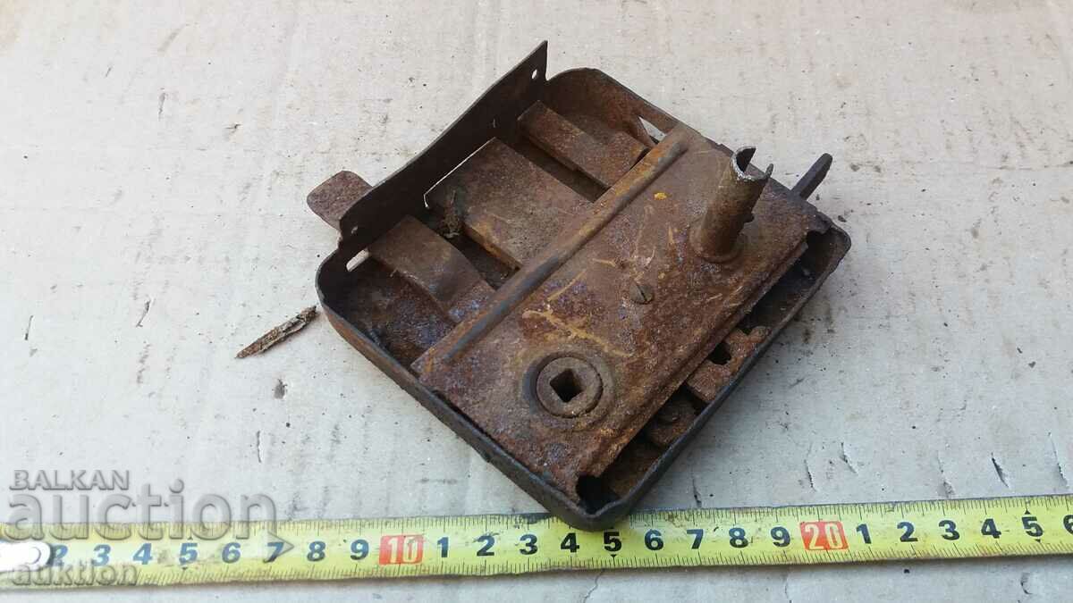 Delivery of OLD LOCK Delivery of OLD LOCK