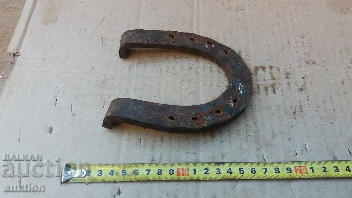 Delivery of OLD HORSESHOE Delivery of OLD HORSESHOE