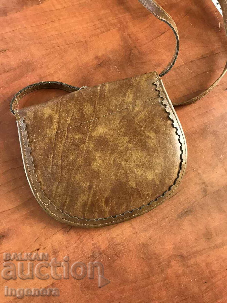 Auction STYLISH WOMEN'S LEATHER BAG Auction STYLISH WOMEN'S LEATHER BAG