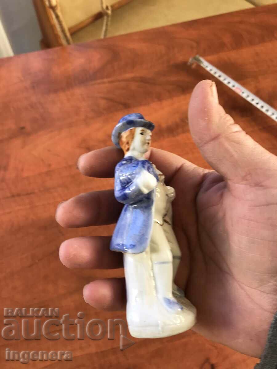 Delivery of PORCELAIN FIGURE STATUTE GOLD Delivery of PORCELAIN FIGURE STATUTE GOLD