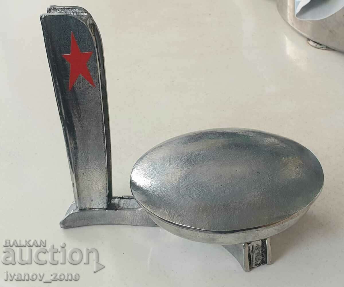 Ογκώδες μεταλλικό μοντέλο του ΜΝΗΜΕΙΟΥ BUZLUDJA Ογκώδες μεταλλικό μοντέλο του ΜΝΗΜΕΙΟΥ BUZLUDJA