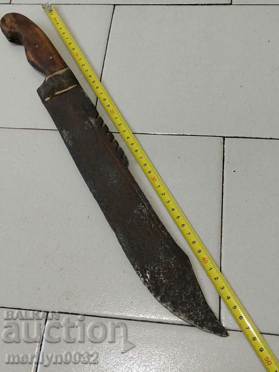 Auction  Old satyrlia primitive knife