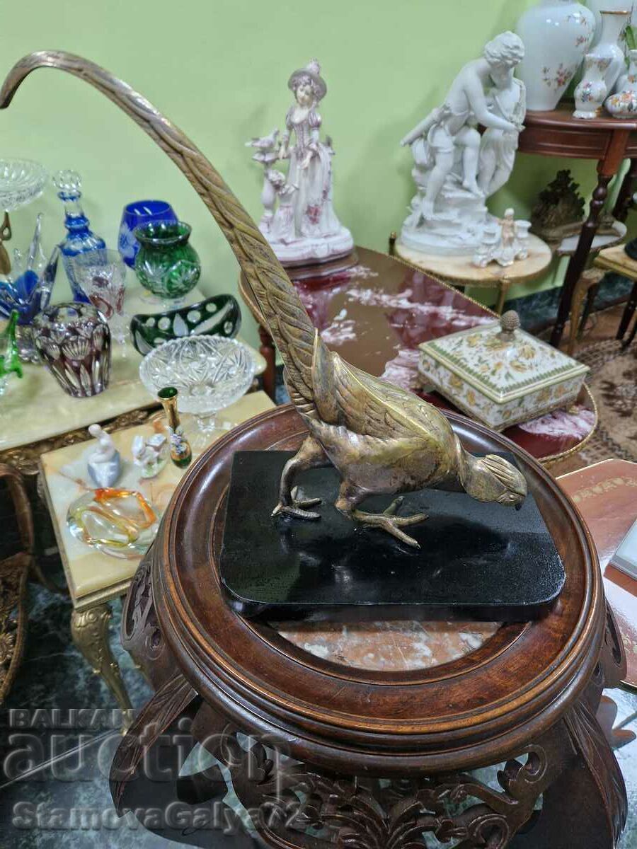 Μια υπέροχη αντίκα συλλεκτική γαλλική μπρούτζινη φιγούρα με τιμή 288.00 BGN | € 147.25