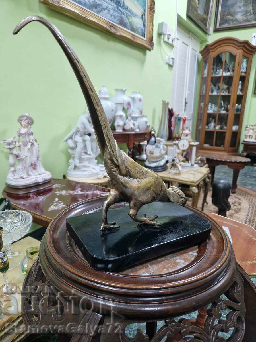 Licitație O frumoasă figurină de colecție antică din bronz francez Licitație O frumoasă figurină de colecție antică din bronz francez