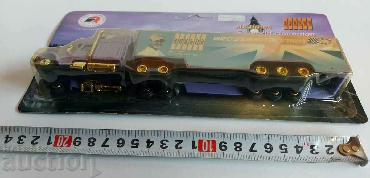 TRUCK COLECTOR SCHUMAHER FORMULA TRUCK NOU NEUTILIZAT cu preț 6.00 BGN | € 3.07