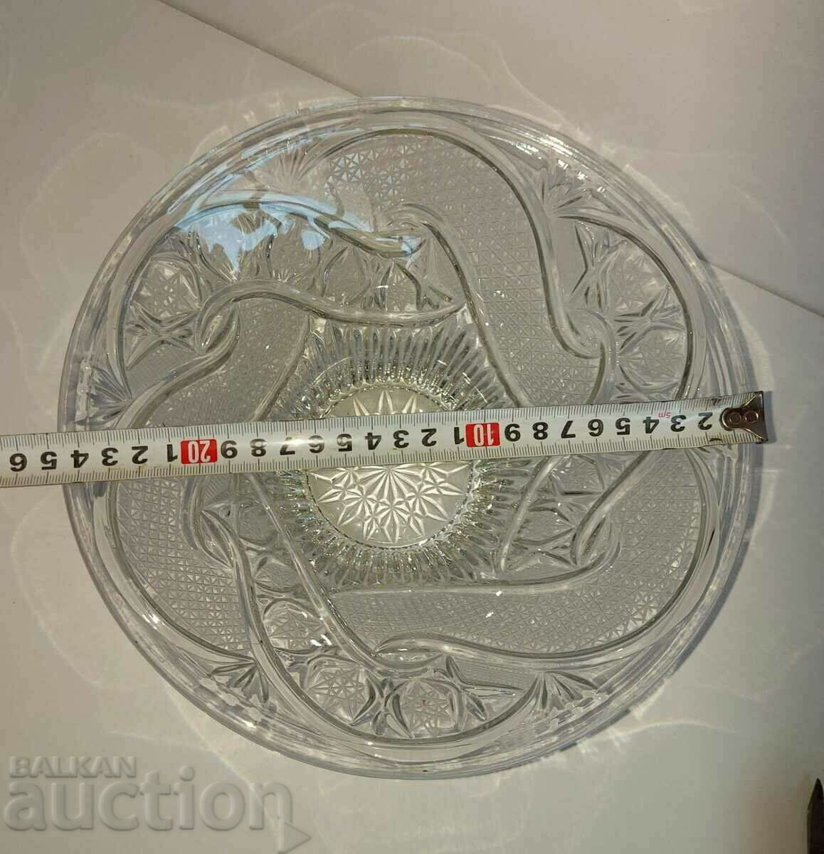 Auction .SOC SOLID LARGE CRYSTAL FRUCTIERA BOWL Auction .SOC SOLID LARGE CRYSTAL FRUCTIERA BOWL