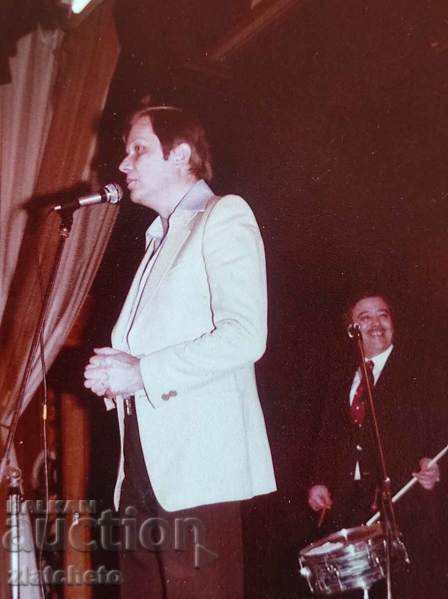 Autograf - cu preț 20.00 BGN | € 10.23