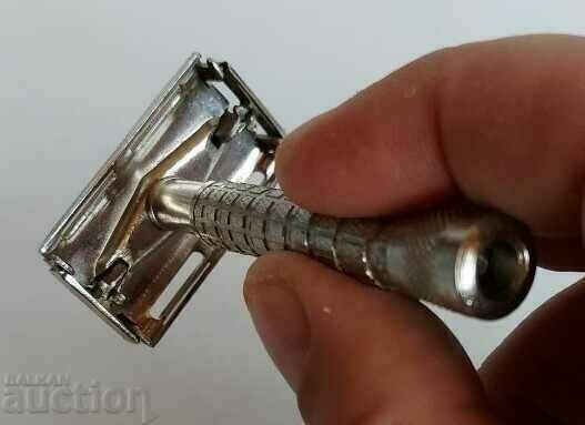 .FRATERNAL LABOR SOCIAL RAZOR WITH INTERCHANGEABLE BLADES - 5 .FRATERNAL LABOR SOCIAL RAZOR WITH INTERCHANGEABLE BLADES - 5