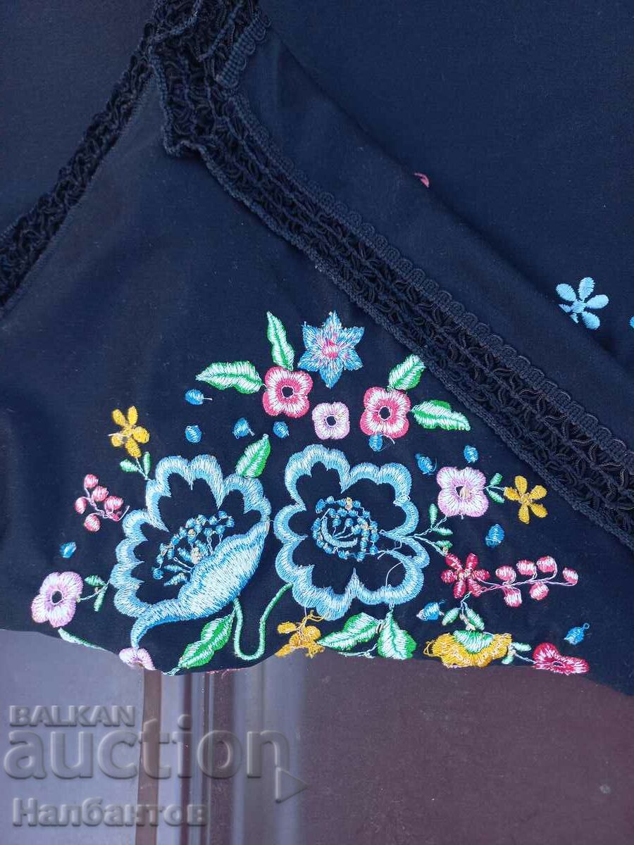 EMBROIDERED HEADWEAR - 5 EMBROIDERED HEADWEAR - 5