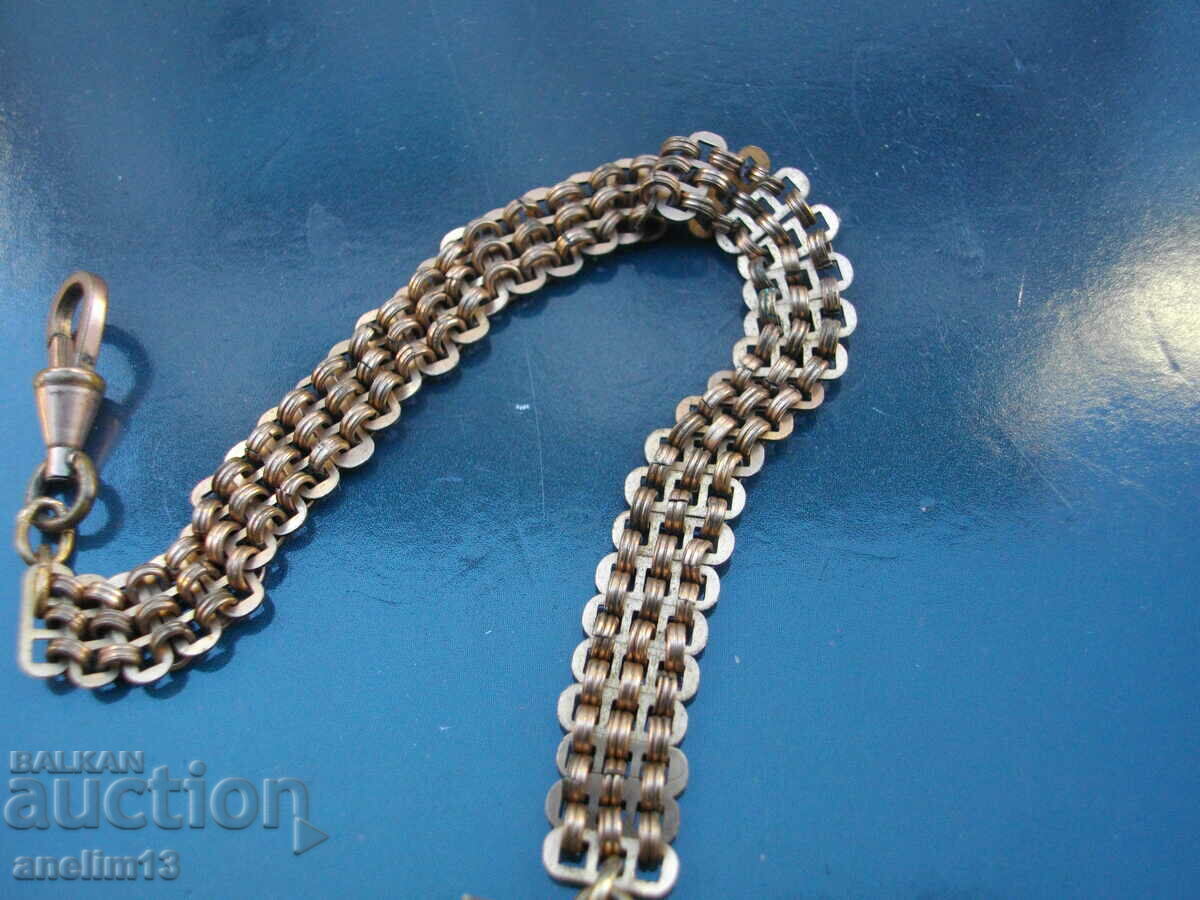 AN OLD GOLD PENDANT PENDANT PICTURE BOX - 6 AN OLD GOLD PENDANT PENDANT PICTURE BOX - 6