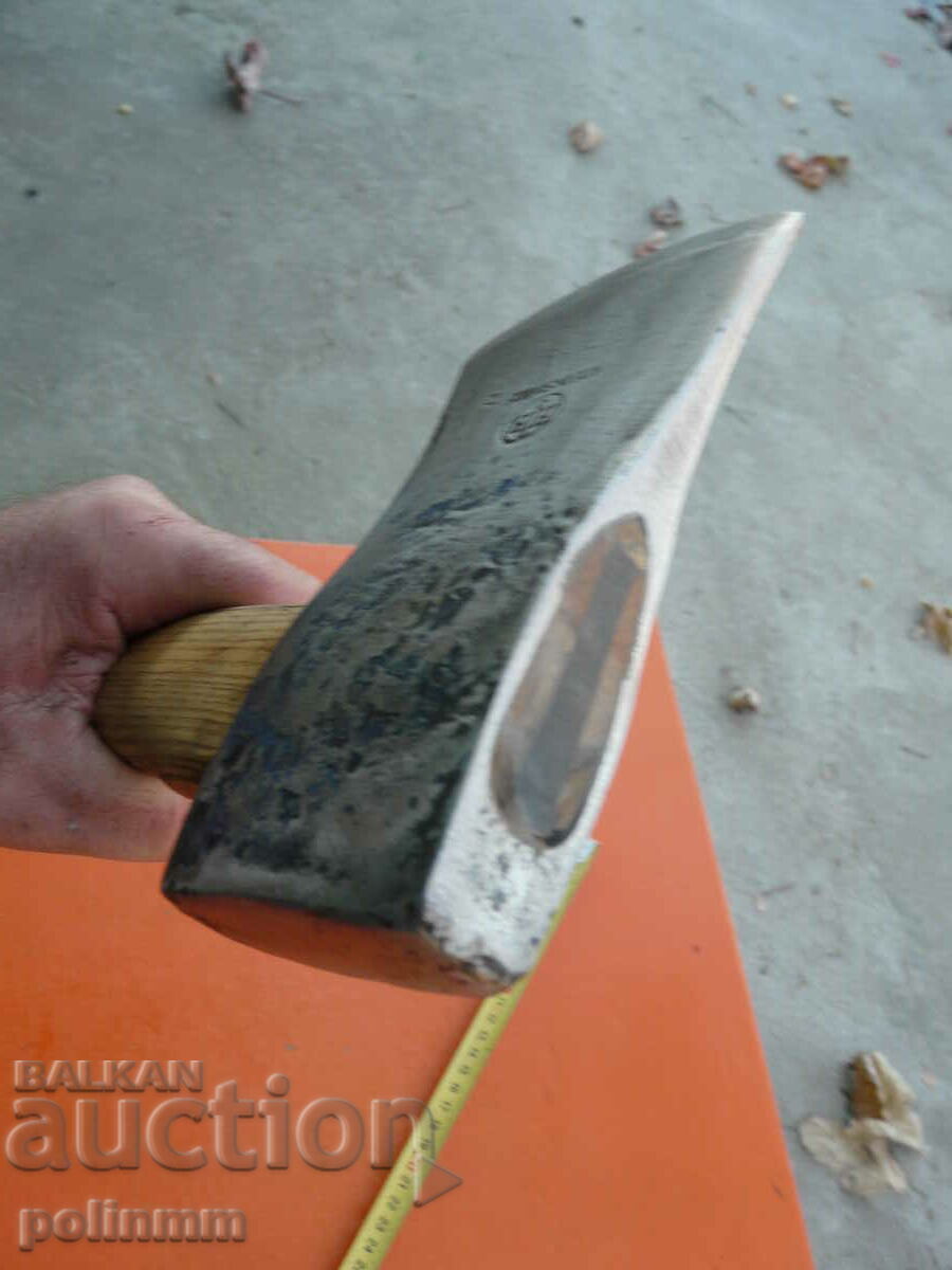 Delivery of Swedish ax Hults Bruk - 541 Delivery of Swedish ax Hults Bruk - 541