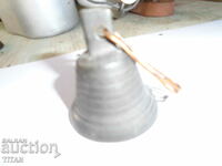 MASSIVE BELL, HEIGHT 8 CM, DIAMETER 6 CM.