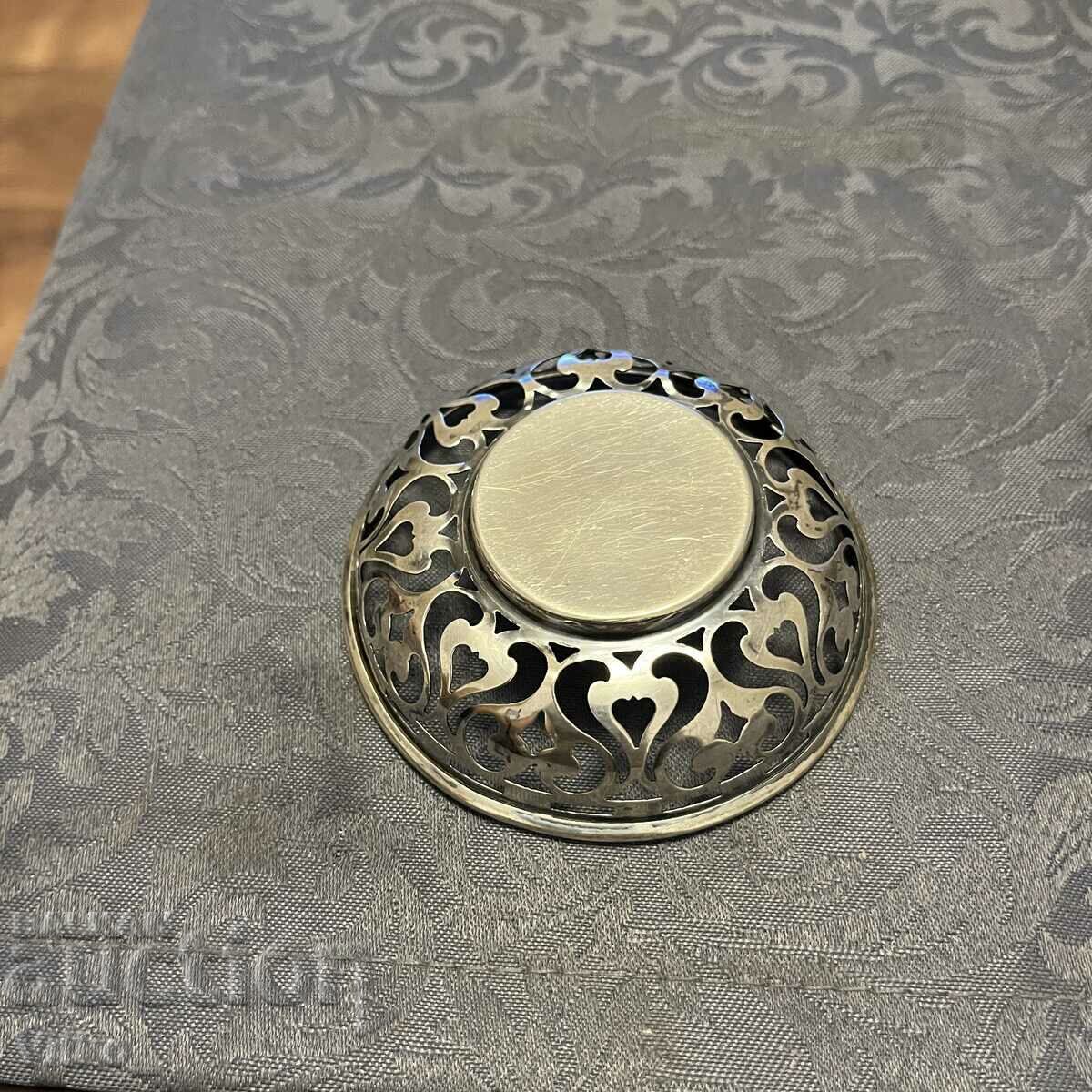 Delivery of English silver bowl for small candies, markings Delivery of English silver bowl for small candies, markings